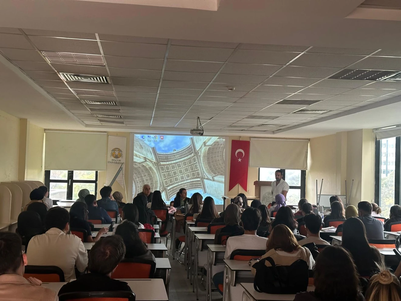 Genç Kimyagerler Kütüphanemizdeydi